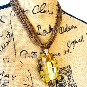 BRONZE Chain Beautiful Show Stopper Necklace with Gorgeous Gold & Shinny drop